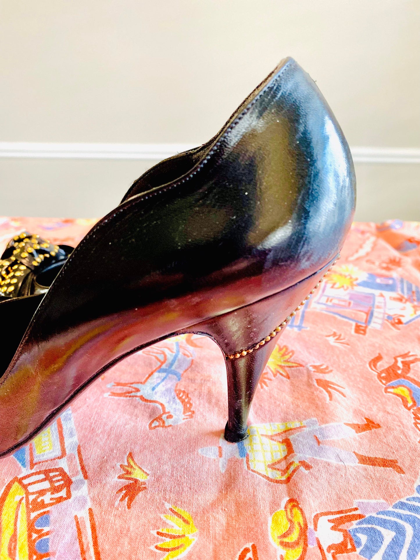Vintage 1980s Studded Stilettos / 80s Stuart Weitzman luxury label high heel pumps gold studded shoes Size US 7