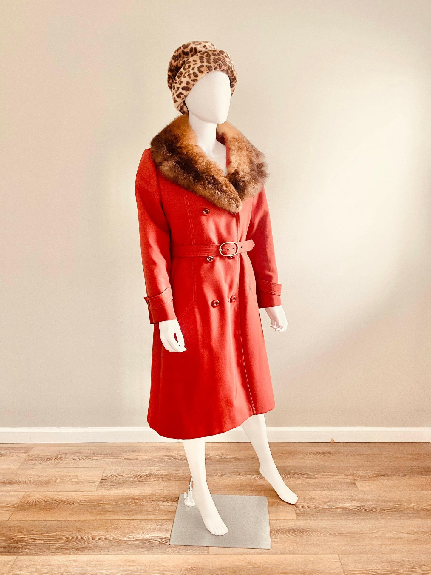 Vintage 1970s Rust Trench Coat with Fur Trim / 70s winter jacket Size S