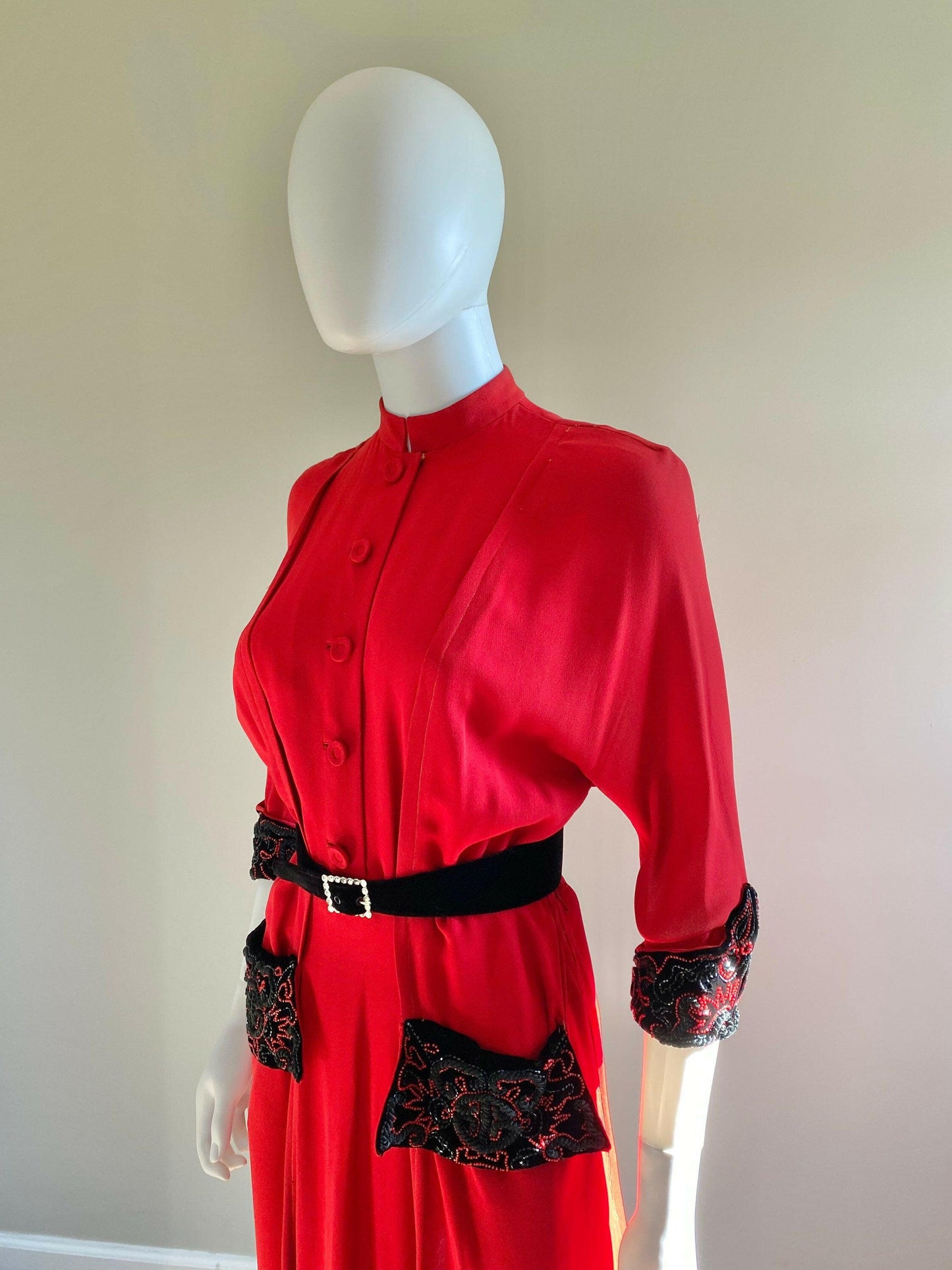 Vintage 1950s Red Rayon Dress / 50s holiday dress Size M