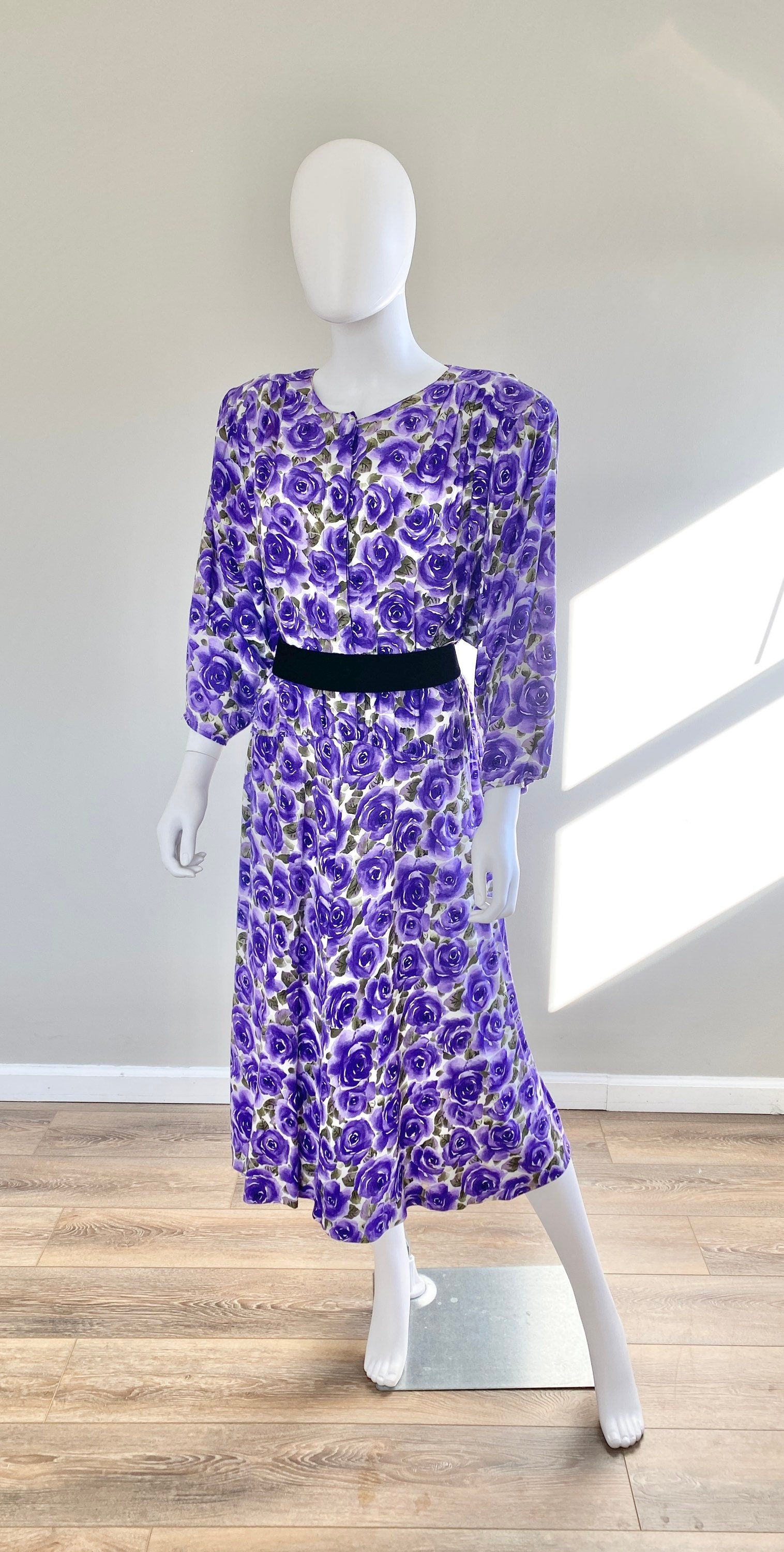 Vintage 1990s Does 1940s Purple Floral Rayon Dress / 90s PLUS SIZED Dress / Size 3XL