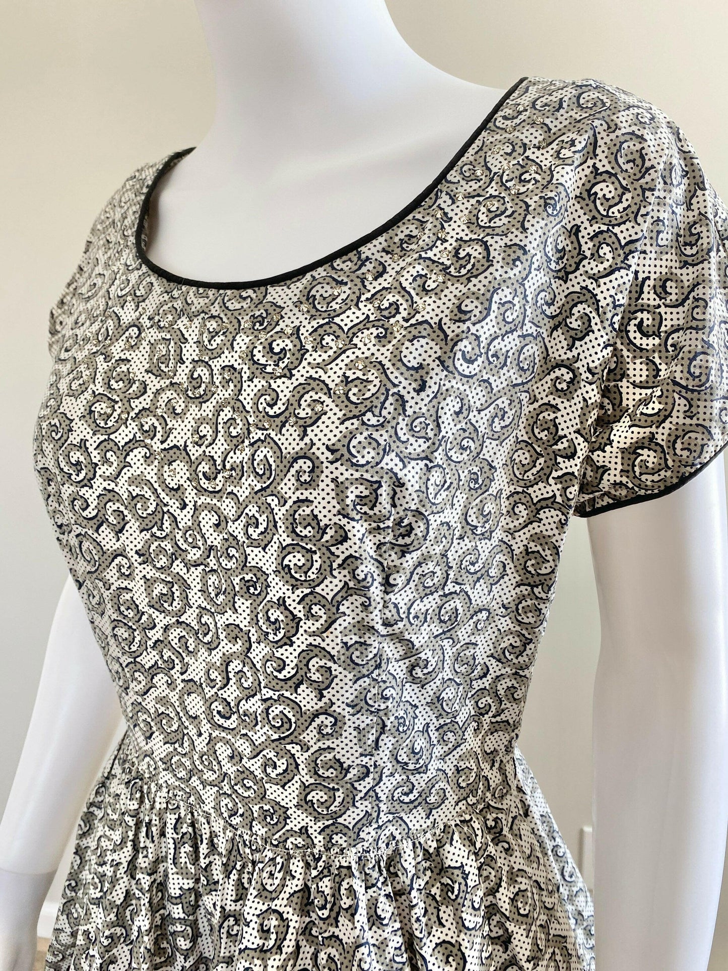 Vintage 1950s Black and White Cotton Day Dress with Rhinestones / 50s retro polka dot fit and flare casual dress with pockets / Size S