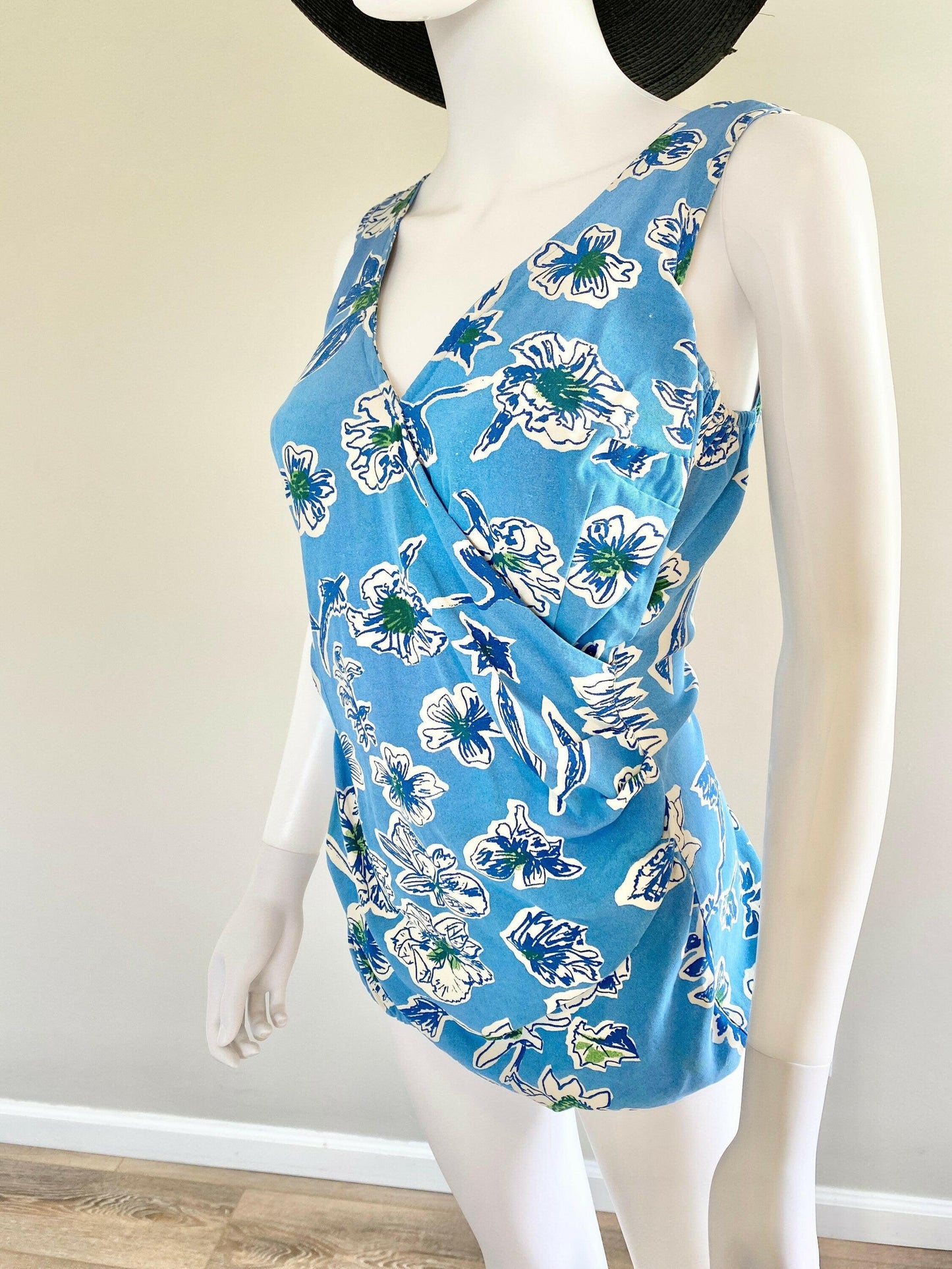 Vintage 1950s Blue Floral Swimsuit / 50s retro bathing suit one piece VLV pin up Size M